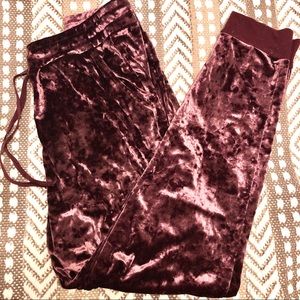 Crushed velvet lounge pants